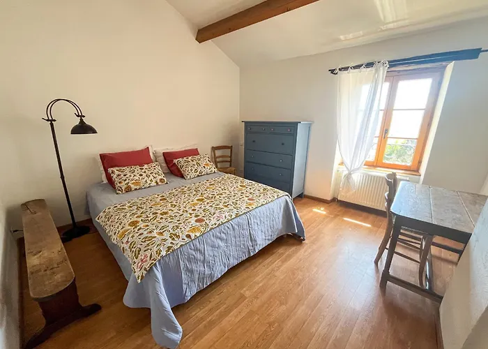 アパート De La Murette